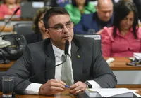 Flávio Bolsonaro acusa ministro do STF de fortalecer facções imagem