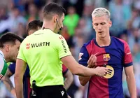 Jogador do Barcelona perde dente durante partida da La Liga