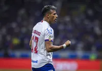 Lucho sai do banco, evita derrota do Bahia e garante: "Time lutou"