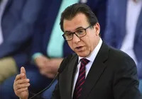 Ministro sai na frente de Haddad e anuncia taxação dos super-ricos imagem