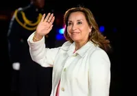 Presidente do Peru defende pena de morte para estupradores de crianças imagem