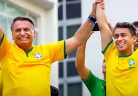 Nikolas Ferreira pede autorização para visitar Bolsonaro