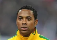 Justiça nega reduzir pena de Robinho por curso concluído na prisão