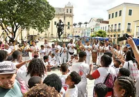 Salvador realiza a 16ª Lavagem da Estátua de Zumbi