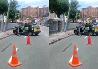 Viatura da Transalvador fica destruída após bater em poste; assista