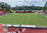 Vitória faz treino aberto com apoio da torcida antes de jogo decisivo imagem