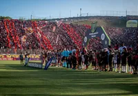 Vitória ultrapassa 500 mil pagantes no Barradão após vencer Fluminense