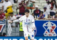 Zagueiro do Bahia celebra classificação e se despede do clube: "Uma honra"