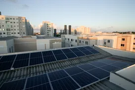 Saiba como a energia solar tem gerado economia em casas na Bahia - Imagem