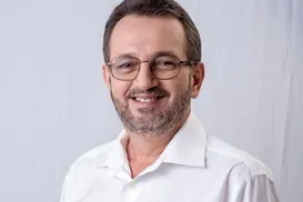 Prefeito de Cruz das Almas gastou mais do que arrecadou na eleição - Imagem