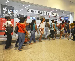 A Black Friday e o impacto do 13º salário na economia