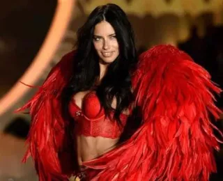 Adriana Lima é confirmada na Victoria’s Secrets: "estou de volta!"