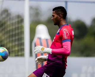 Após falhas, Bahia decide não renovar com o goleiro Adriel