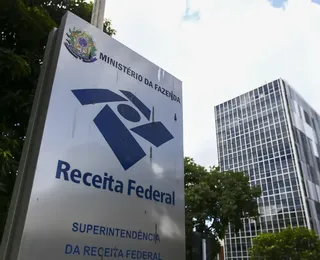 Arrecadação federal em outubro fecha com maior resultado em 30 anos