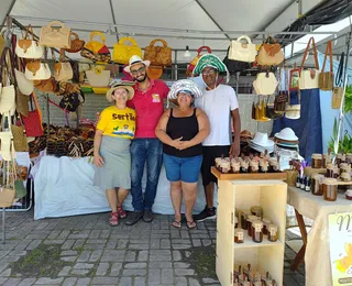 Artesãos viajam mais de 300 km para expor pela 1ª vez na Fenagro