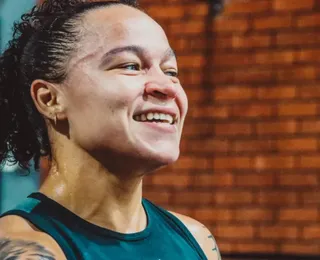 Baiana Bia Ferreira se prepara para 'decisão' no boxe profissional