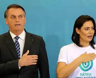 Bolsonaro diz que não quer ver Michelle na política