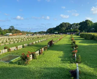 "Buscando força onde não tenho", diz esposa de jovem morto a garrafada