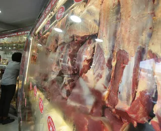 IPCA acumula alta em 12 meses e deixa carne mais cara em outubro