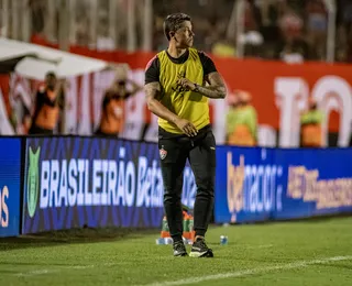 Carpini dá dica sobre substituto de Wagner Leonardo: "Tem me agradado"