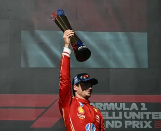 Charles Leclerc vence GP dos EUA de F1 com dobradinha da Ferrari