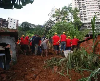 Chuva gera 300 ocorrências e uma morte em 24h em Salvador