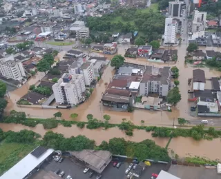 Chuva intensa causa estragos em Santa Catarina