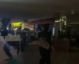 Em plena Black Friday, shopping de Salvador fica sem energia; confira vídeo