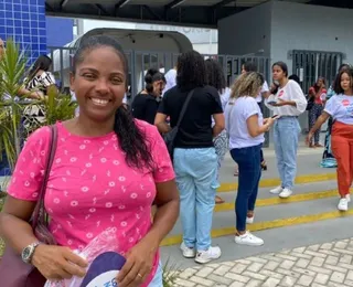 Enem atrai jovens e adultos nos colégios de Salvador neste domingo