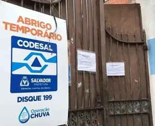 Escolas de Salvador viram abrigo para desabrigados durante fortes chuvas