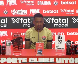 "Estou muito feliz aqui", diz artilheiro do Vitória sobre permanência