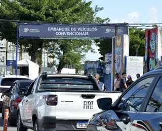 Ferry-Boat: fim de feriadão causa filas de mais de 4 horas nesta segunda