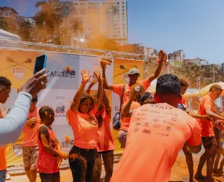 Festival Remo sem Fronteiras celebra o Dia das Crianças na praia