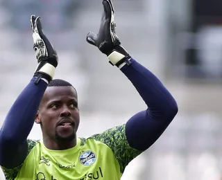 Goleiro ex-Vitória é indiciado pela Polícia Civil após confusão