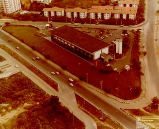 Há 50 anos, chegada de A TARDE à Avenida Tancredo Neves contribuiu para desenvolver a região - Imagem