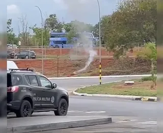 Homem é preso com quatro granadas em ônibus