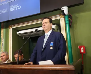 "Imensa alegria", diz Kassab ao receber Medalha Thomé de Souza