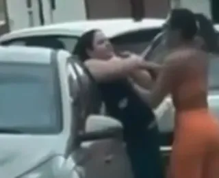 Influenciadora é presa após agredir mãe em via pública; Confira