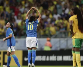 Já pensou? Corinthians tenta viabilizar retorno de Marta ao Brasil