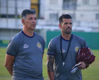 Juazeirense renova com o técnico João Carlos para a próxima temporada