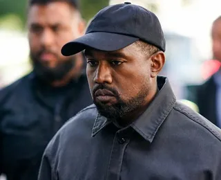 Kanye West é acusado de abusar sexualmente de ex-funcionária