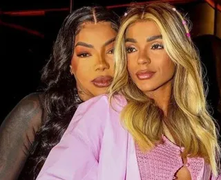 Ludmilla e Brunna Gonçalves revelam sexo do 1º filho em festa