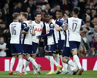 Manchester City e Chelsea são eliminados da Copa da Liga Inglesa