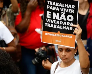 Manifestantes vão às ruas pelo fim da escala de trabalho 6x1