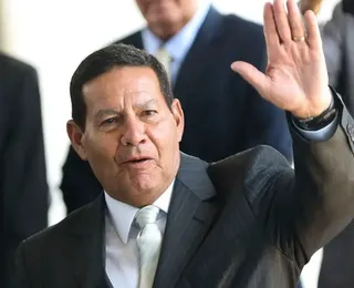 Mourão admite trama golpista, mas minimiza: "Tabajara"