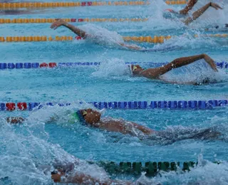 Natação baiana conquista 19 medalhas nos Jogos Escolares em Pernambuco