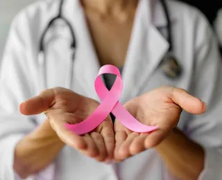 Outubro Rosa: Oncoclínicas e CAM promovem ações de conscientização