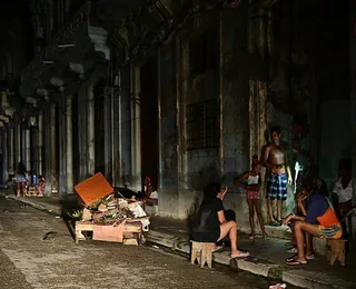 Pane em usina termoelétrica causa apagão geral em Cuba