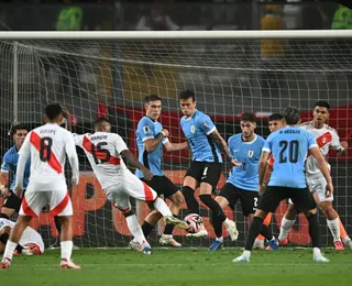 Peru vence Uruguai no encerramento da 9ª rodada e ajuda o Brasil