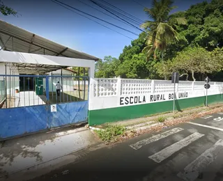 Professora denuncia intolerância religiosa em escola de Camaçari